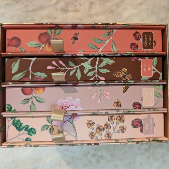 Butter London Legends of London Exquisite Nail Set - Picture 2 of 6